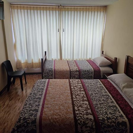 Hostal El Confort Quito Norte Luaran gambar