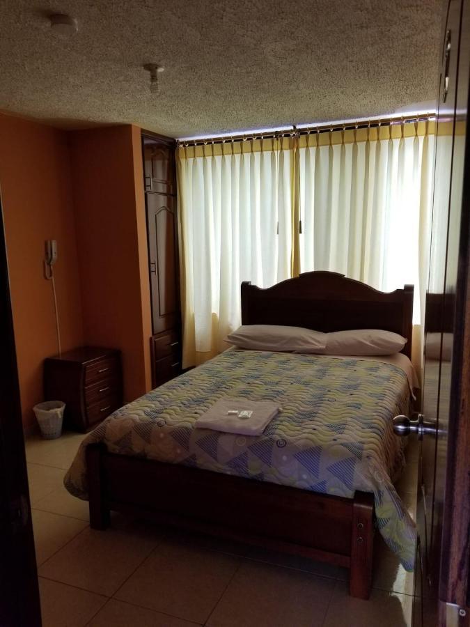 Hostal El Confort Quito Norte Luaran gambar